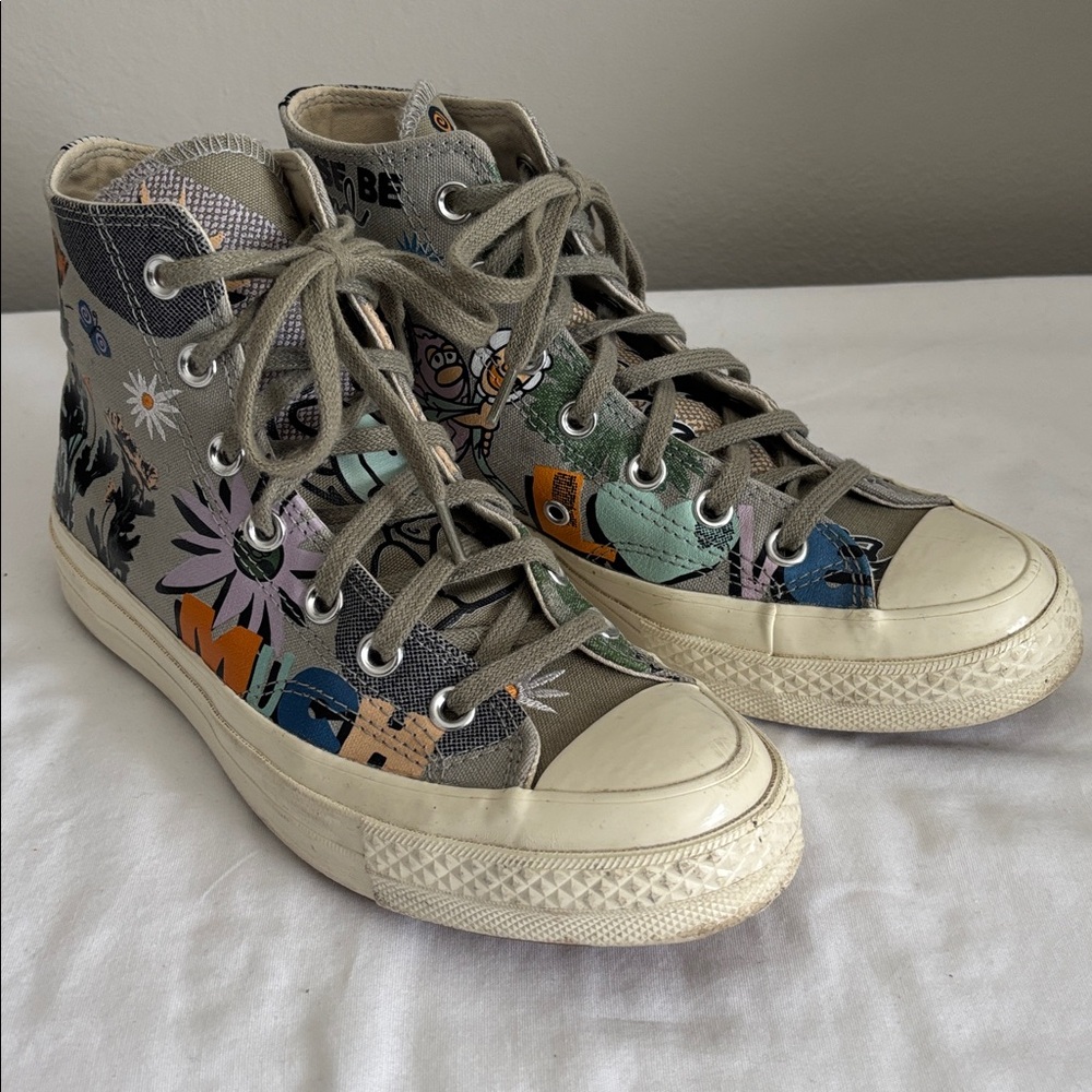 Converse “Much Love” Chuck Taylor Floral High Top Sneakers, W7 / M5 - Picture 2 of 6